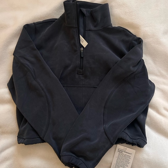 lululemon athletica Sweaters - NWT lululemon softstreme 1/2 zip size 6